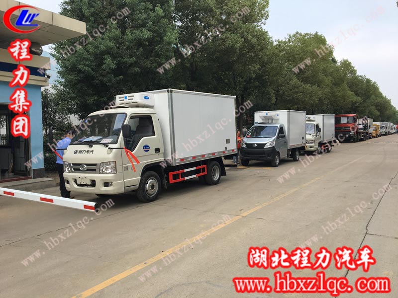 2019/10/08 西昌涼山高總在湖北程力集團(tuán)訂購(gòu)了三臺(tái)藍(lán)牌冷藏車(chē)，單號(hào)80107/80109